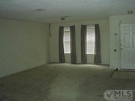 5th image of 114 Idlewyld Dr