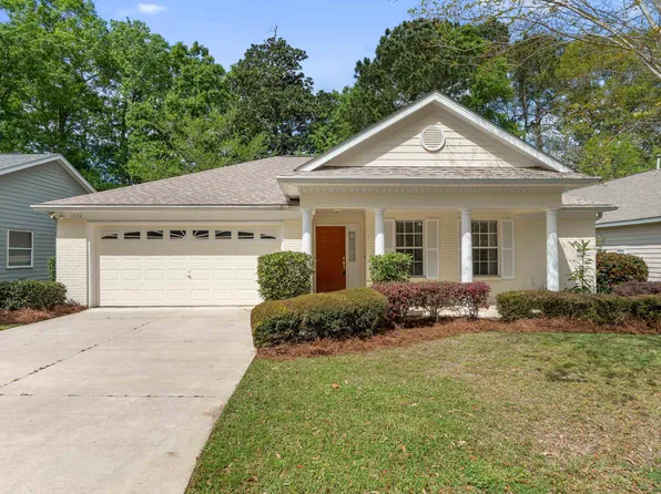 1350 Silver Moon Dr, Tallahassee, FL 32312