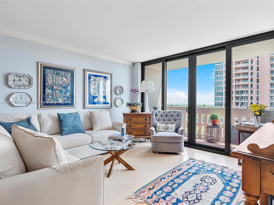 1st image of 90 Edgewater Dr APT 812