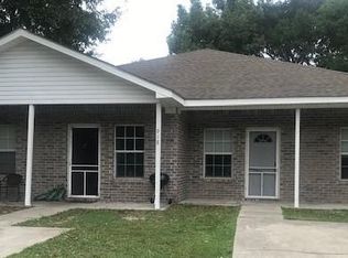 918 E Railroad St #A & B, Gulfport, MS 39501