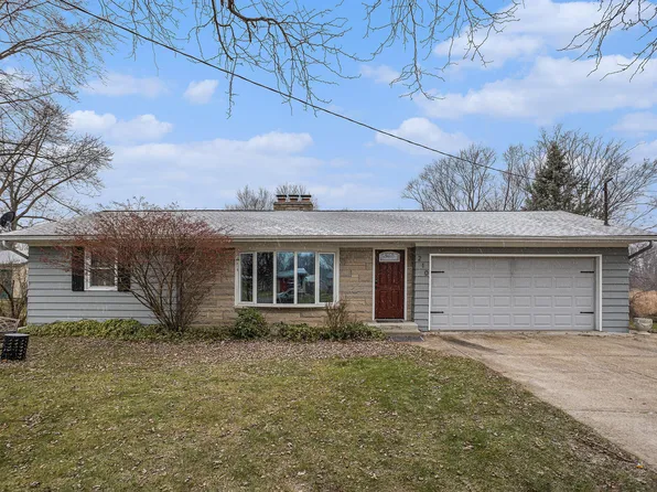 210 Pepperidge Ln, Battle Creek, MI 49015