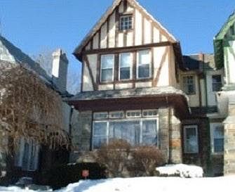 1st image of 5759 Woodbine Ave