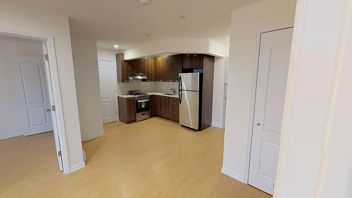 Rented by Metro Garden Realty NYC | media 14