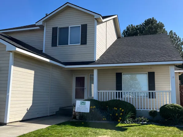 406 W Canyon Lakes Dr, Kennewick, WA 99337