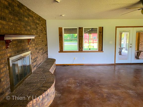 4th image of 512 Cass Ave