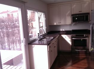 2163 Hassell Rd #2, Hoffman Estates, IL 60169