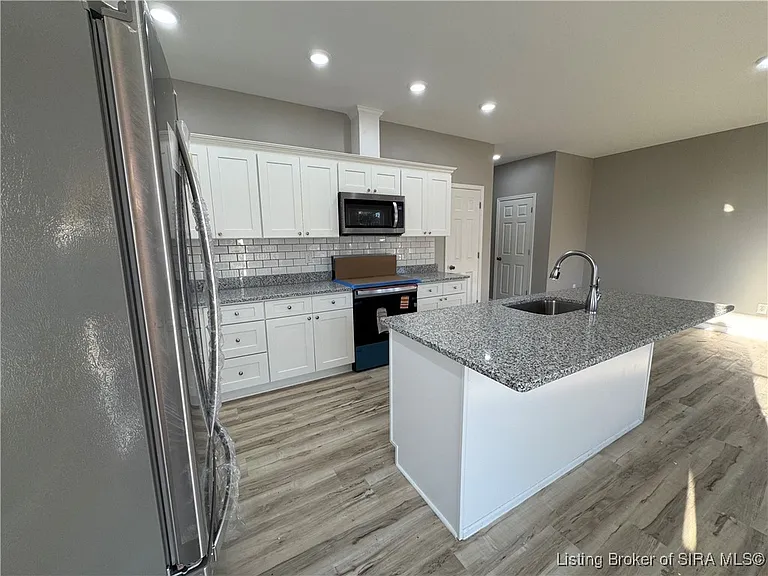2022 N Greentree Blvd — Photo 9