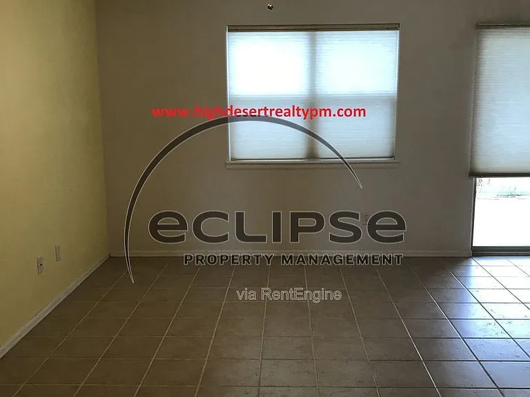2463 1/2 Theresea Ln — Photo 4