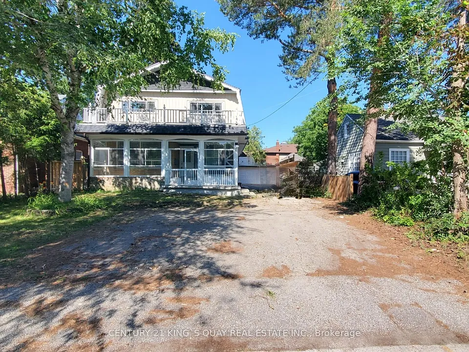 80 Main St