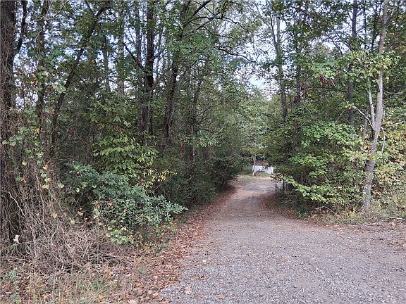 4th image of 455 County Road 3561