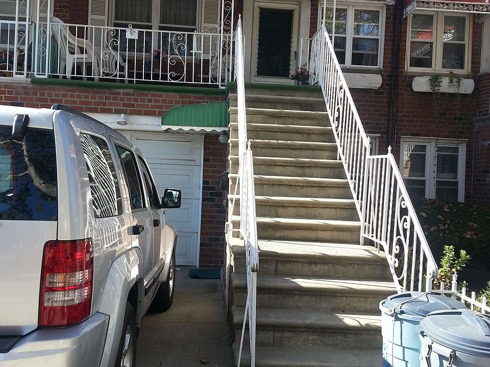 1st image of 158 Bay 44 St