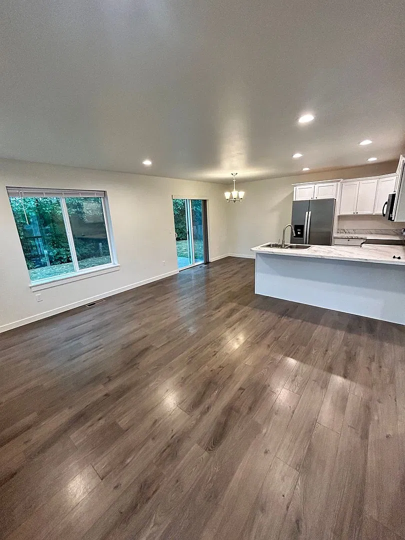 4 Bedroom Home Near Birch Bay — Photo 4
