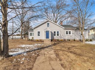 6 Brookburn St, Springfield, MA 01119