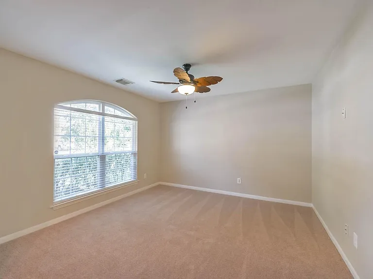 21115 Amber Crossing Dr — Photo 19