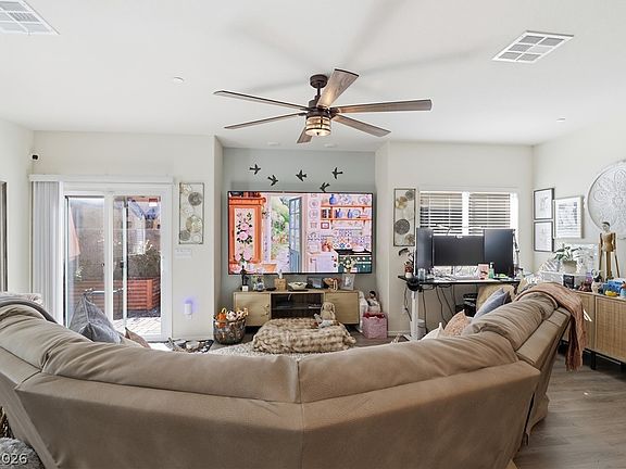 2nd image of 4655 Blaise Ave #103