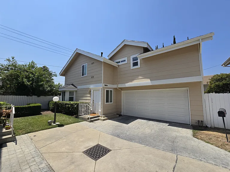 1964 E Villa St — Photo 6
