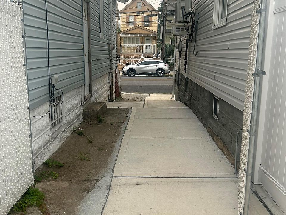 8906 Avenue L, Brooklyn, NY 11236 | MLS #1027716 | Zillow