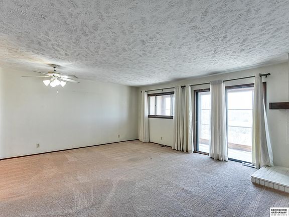 5th image of 5212 N 105th St