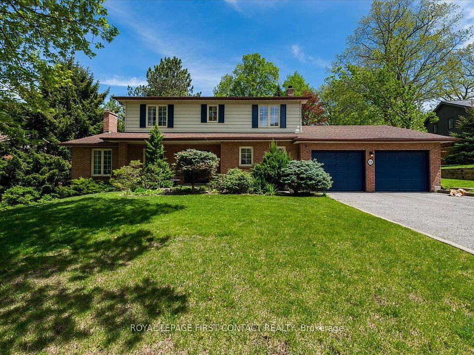 1st image of 11 Forestwood Ln