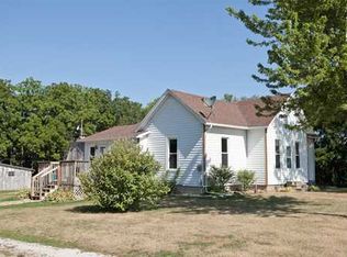 7295 19th Ave, Van Horne, IA 52346