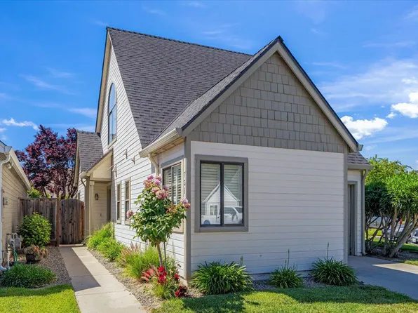 751 Natalie Dr, Morgan Hill, CA 95037