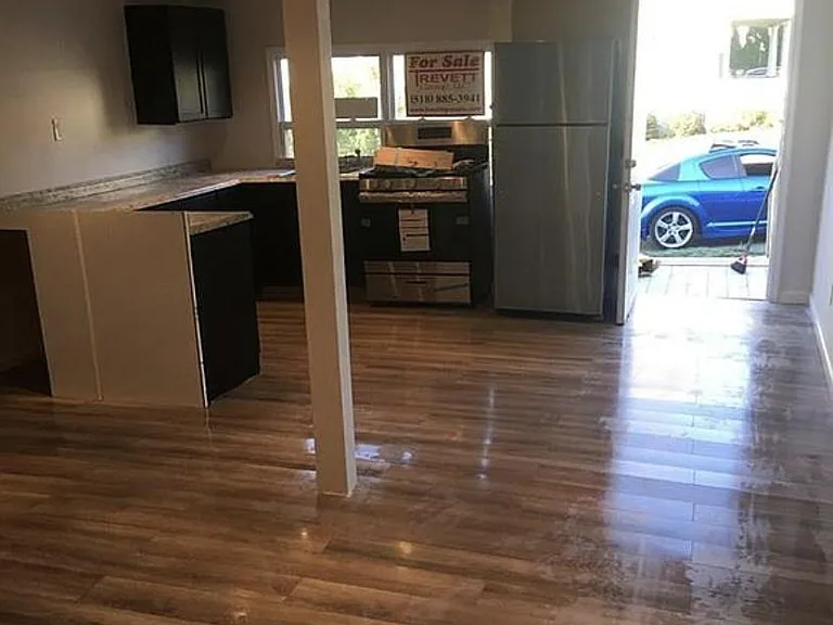 38 Washington Ave — Photo 11