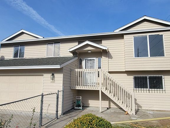 5th image of 3857 SE 136th Ave