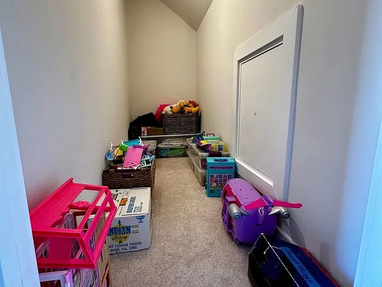 1715 Beech Leaf St — Photo 18
