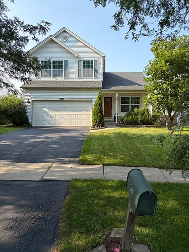 5807 Emerald Pointe Dr Photo 1