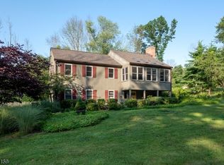 108 Beacon Hill Rd, Califon, NJ 07830