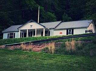 924 Highway 7 S, Raven, KY 41861