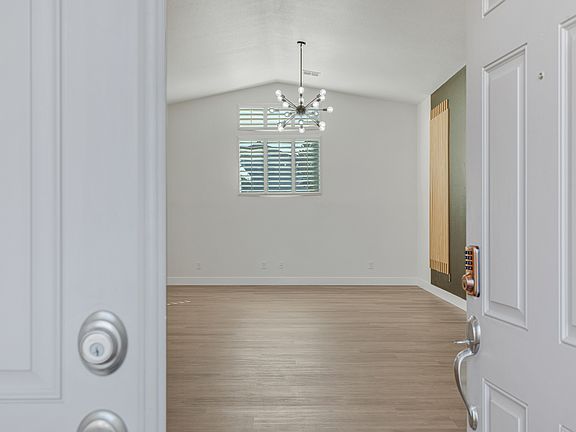 4th image of 7861 Villa Del Fuego Ave