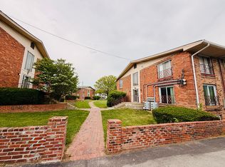 1708 Jennifer Rd #B1, Lexington, KY 40505