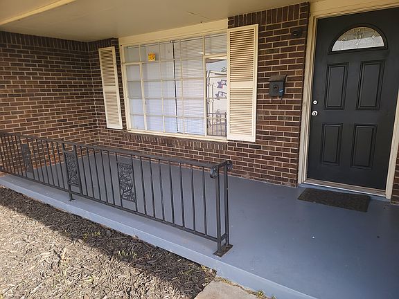 2nd image of 1305 Garland Dr