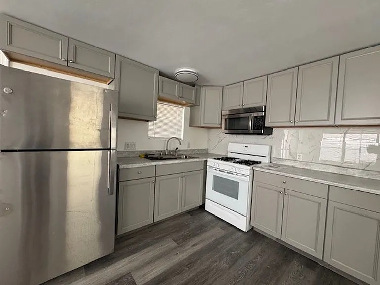 339 Thunderbird Ln — Photo 7