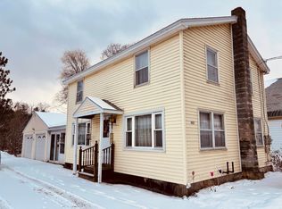 842 Main Street, Cavendish, VT 05153