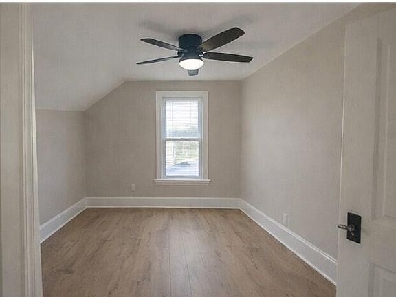 2nd image of 1616 Morton AVENUE