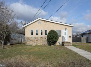 19 Borough Ave, Clayton, NJ 08312