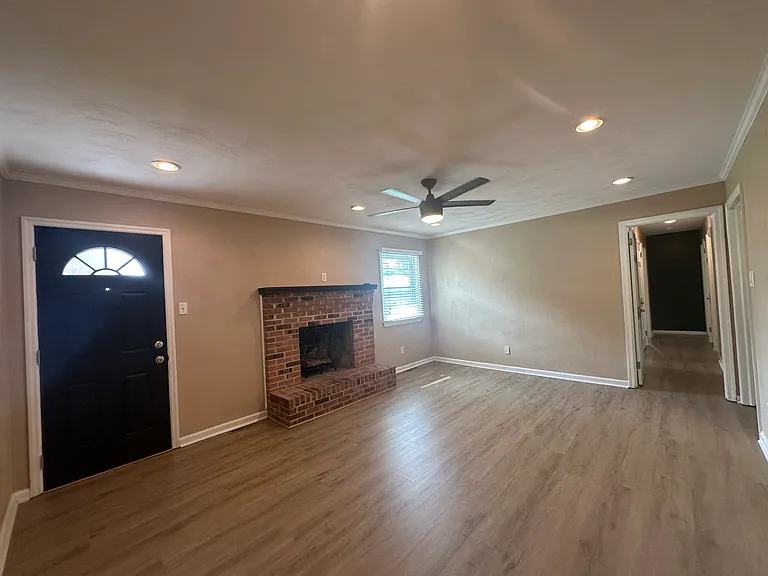 536 Summit Ridge Dr — Photo 9