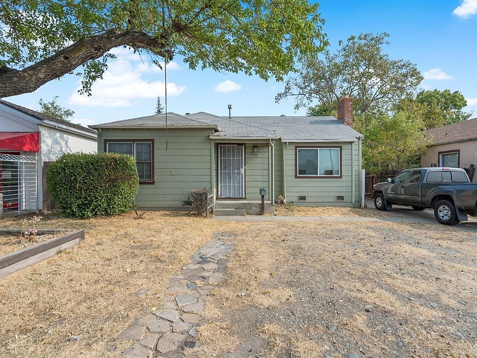 1st image of 2117 Marconi Ave