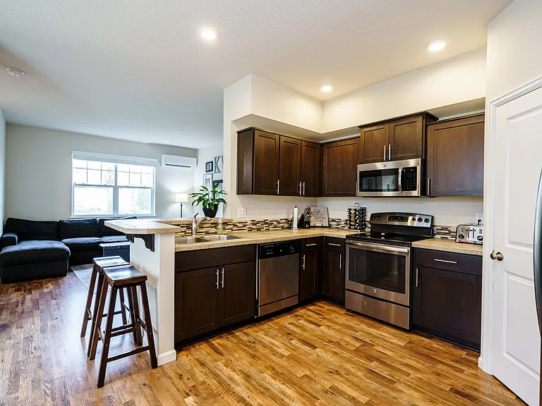 15764 SE Misty Dr — Photo 8