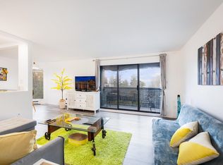 340 Ginger Dr #408, New Westminster, BC