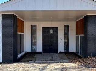 7604 S Urbana Ave, Tulsa, OK 74136