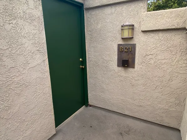 2900 Madison Ave, Fullerton, CA