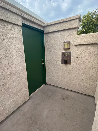 2900 Madison Ave Photo 1