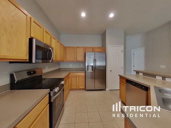 5th image of 11256 Creek Haven Dr