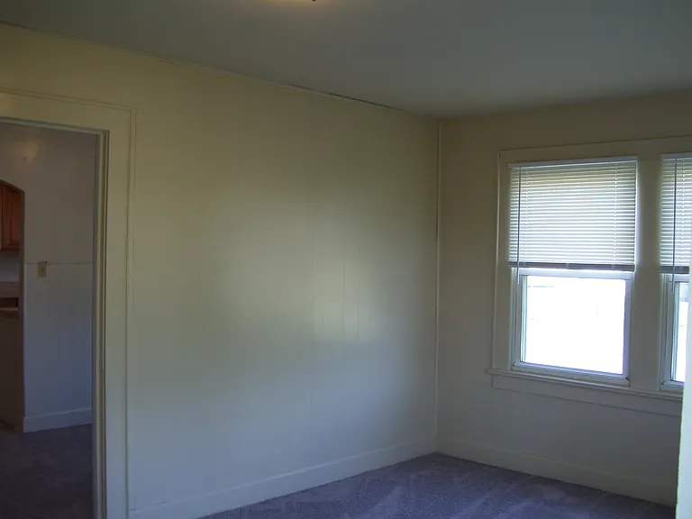 748 E Lincoln Rd — Photo 8