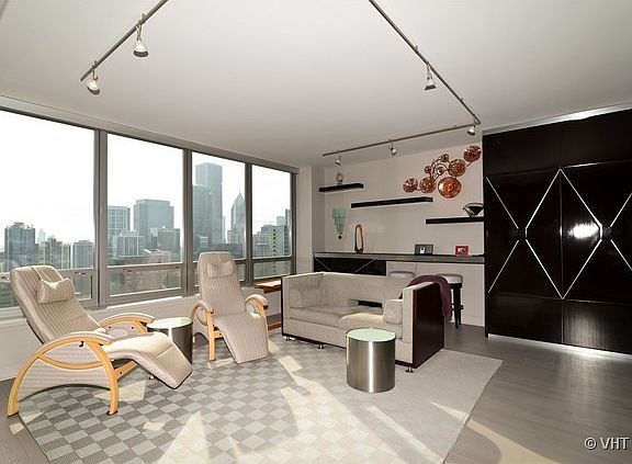 5th image of 600 N Lake Shore Dr #4107