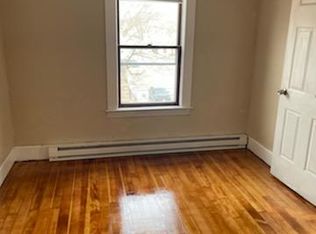149 3rd St #3R, Leominster, MA 01453