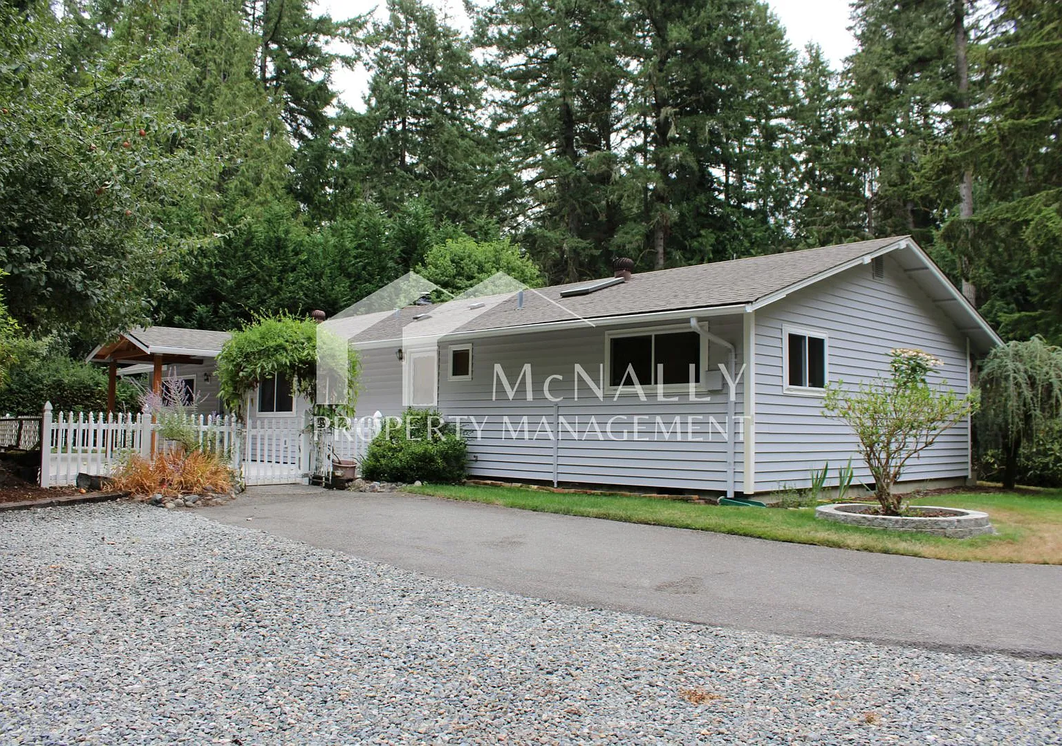 Rambler with Large Garage in Artondale — Photo 1